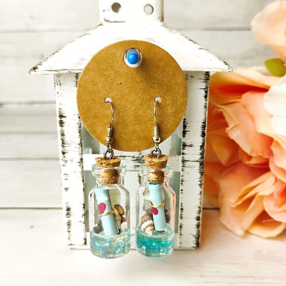 New Super Cute Glass Message In A Bottle Earrings Shells Eclectic, Sea, Ocean - Picture 3 of 3